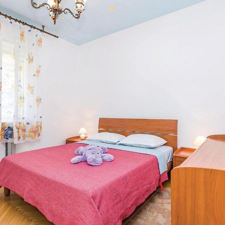 Nice Apartment In Lovran With Kitchen Εξωτερικό φωτογραφία