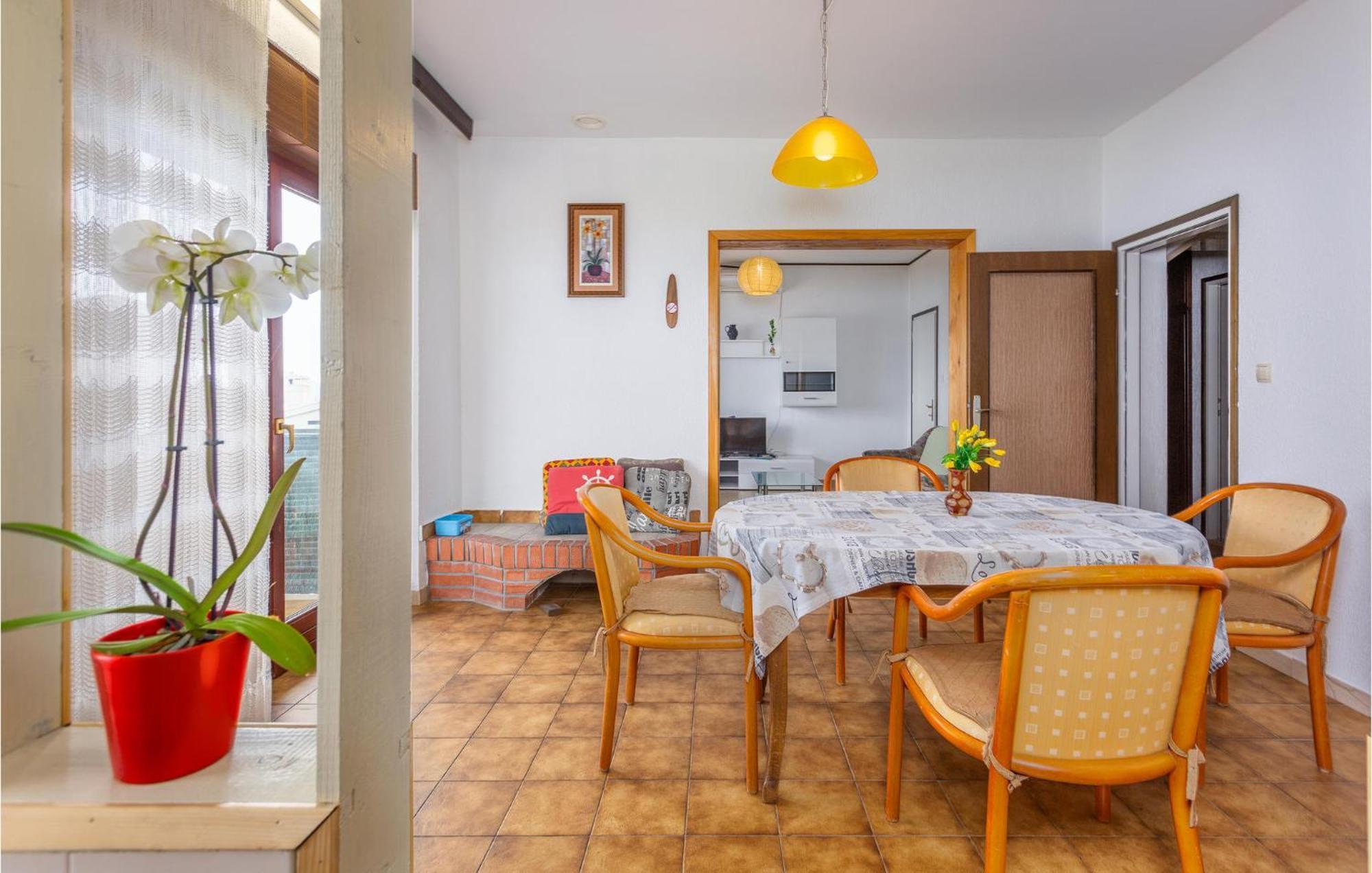 Nice Apartment In Lovran With Kitchen Εξωτερικό φωτογραφία