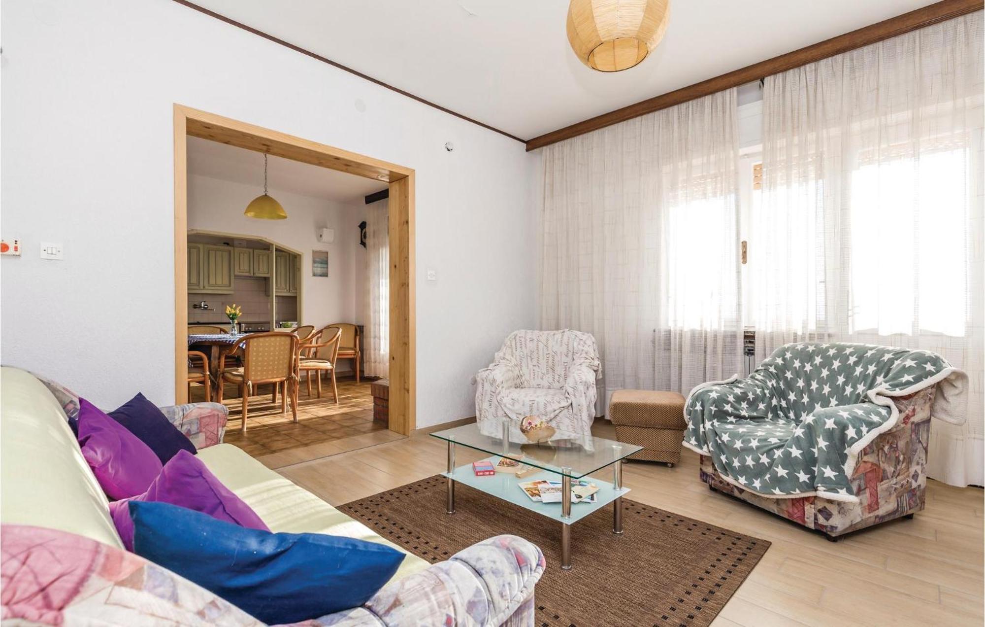 Nice Apartment In Lovran With Kitchen Εξωτερικό φωτογραφία